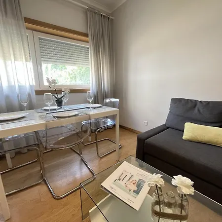 Apartment Moreda Garden By Trip2portugal